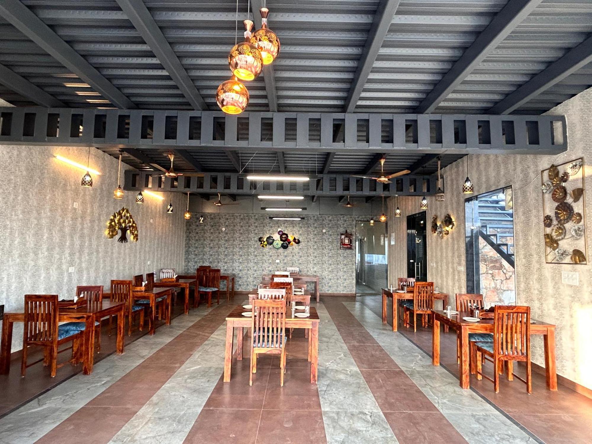 Royal Rajasthan Resort Sikar Eksteriør billede