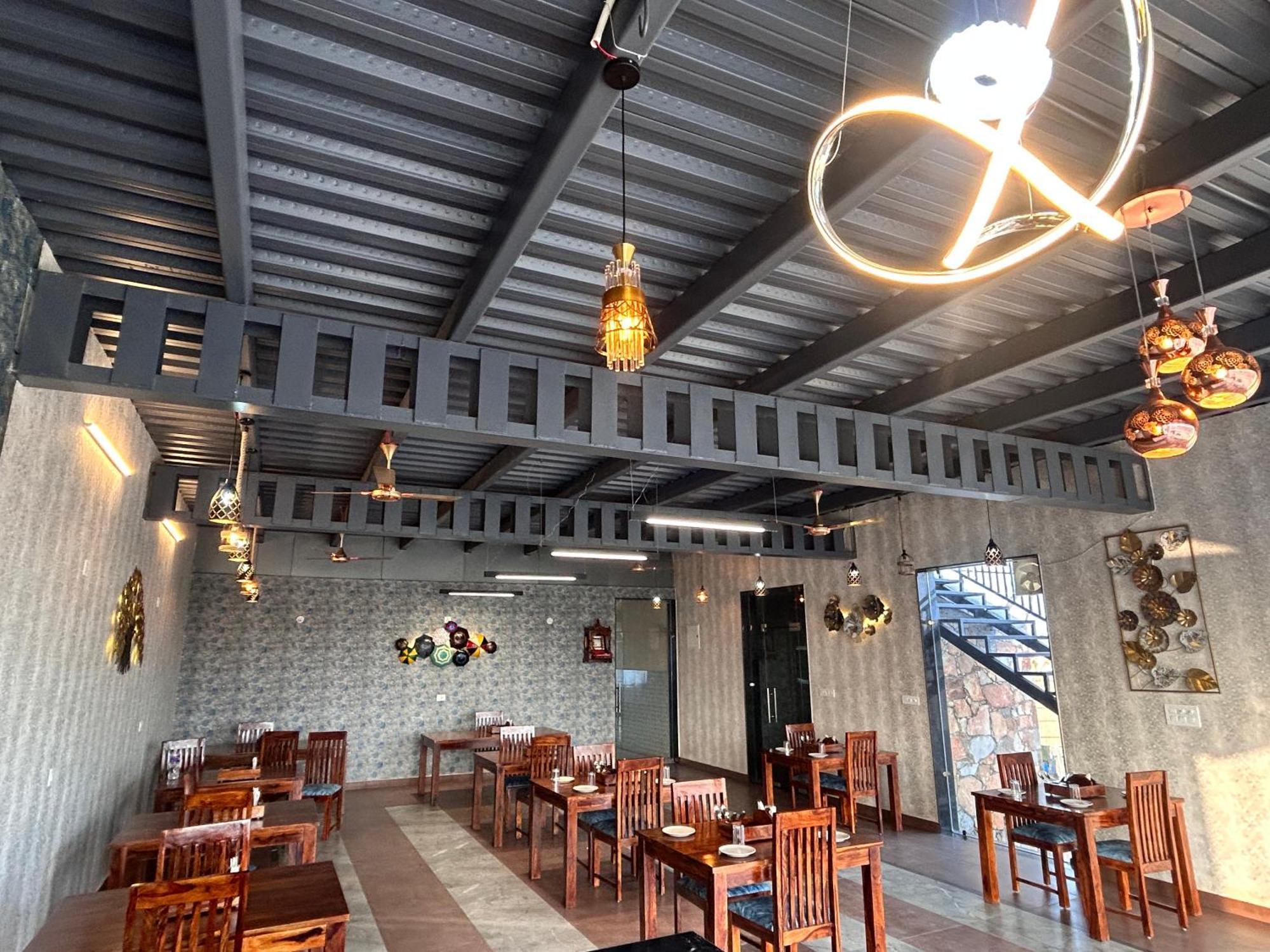 Royal Rajasthan Resort Sikar Eksteriør billede