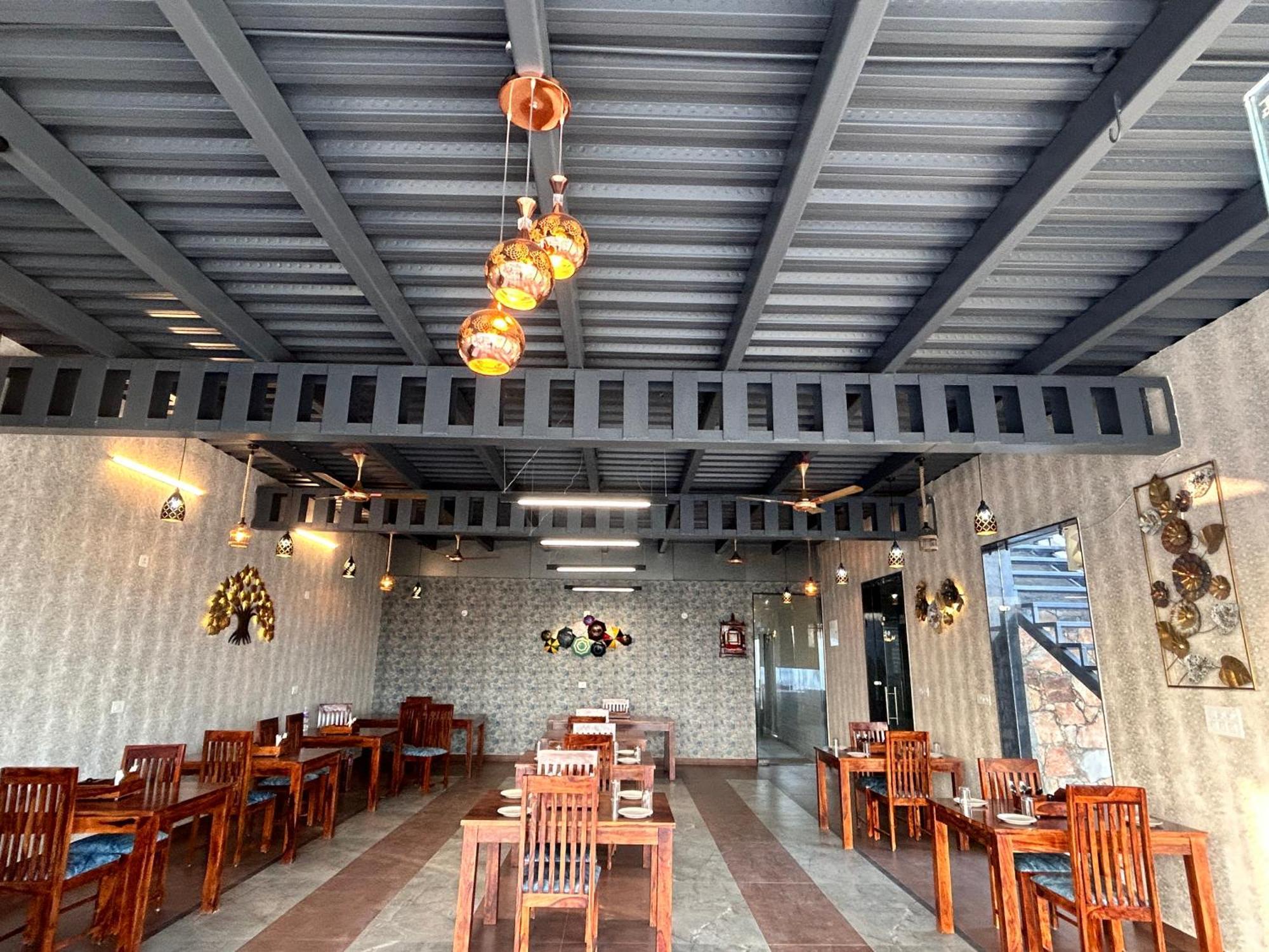 Royal Rajasthan Resort Sikar Eksteriør billede