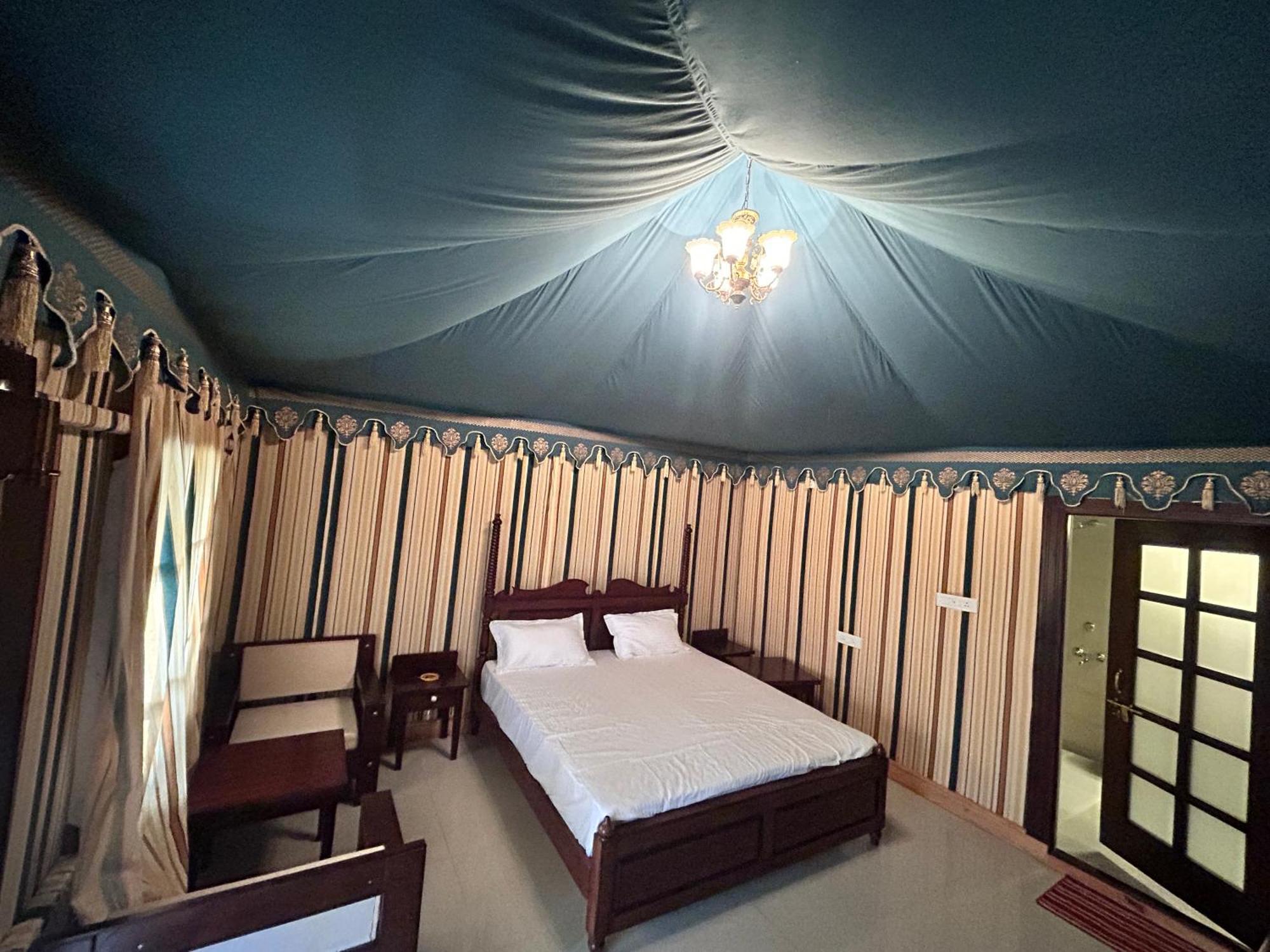 Royal Rajasthan Resort Sikar Eksteriør billede