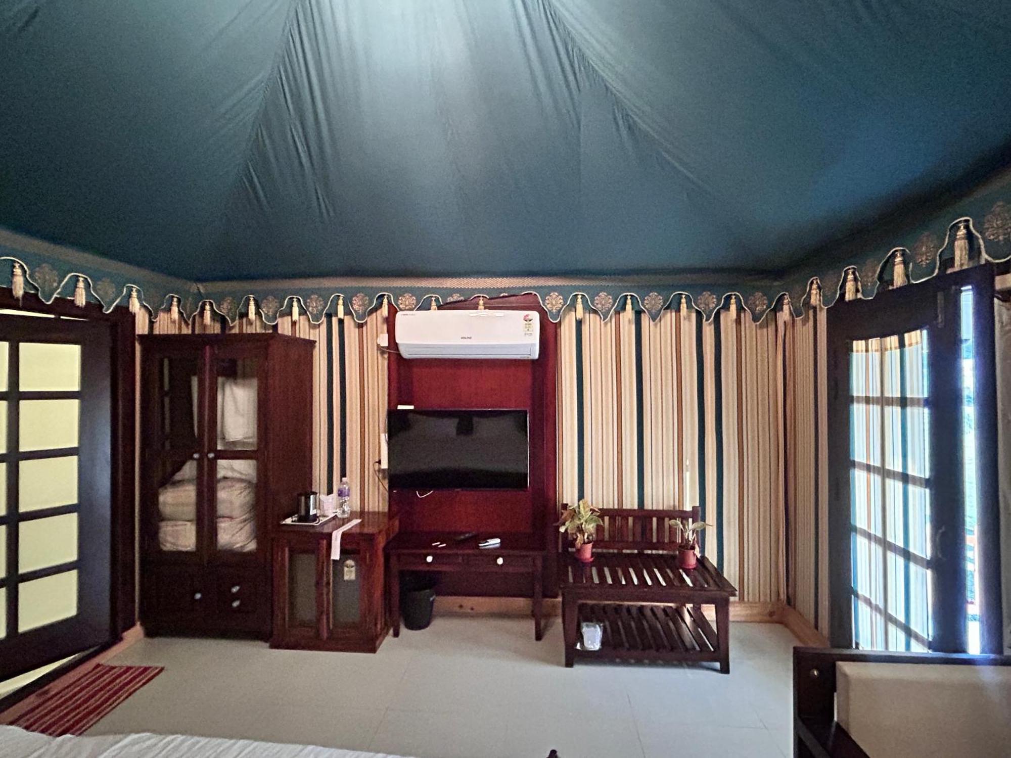 Royal Rajasthan Resort Sikar Eksteriør billede