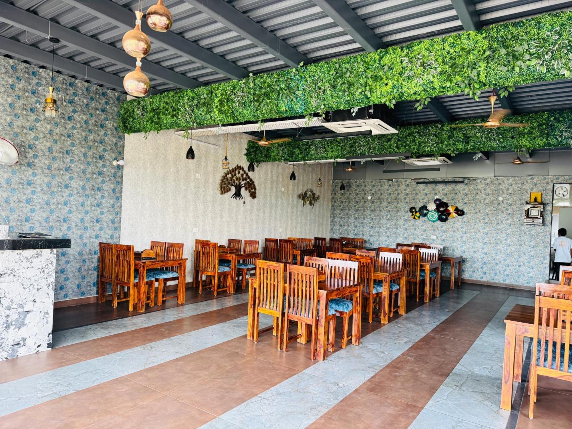 Royal Rajasthan Resort Sikar Eksteriør billede