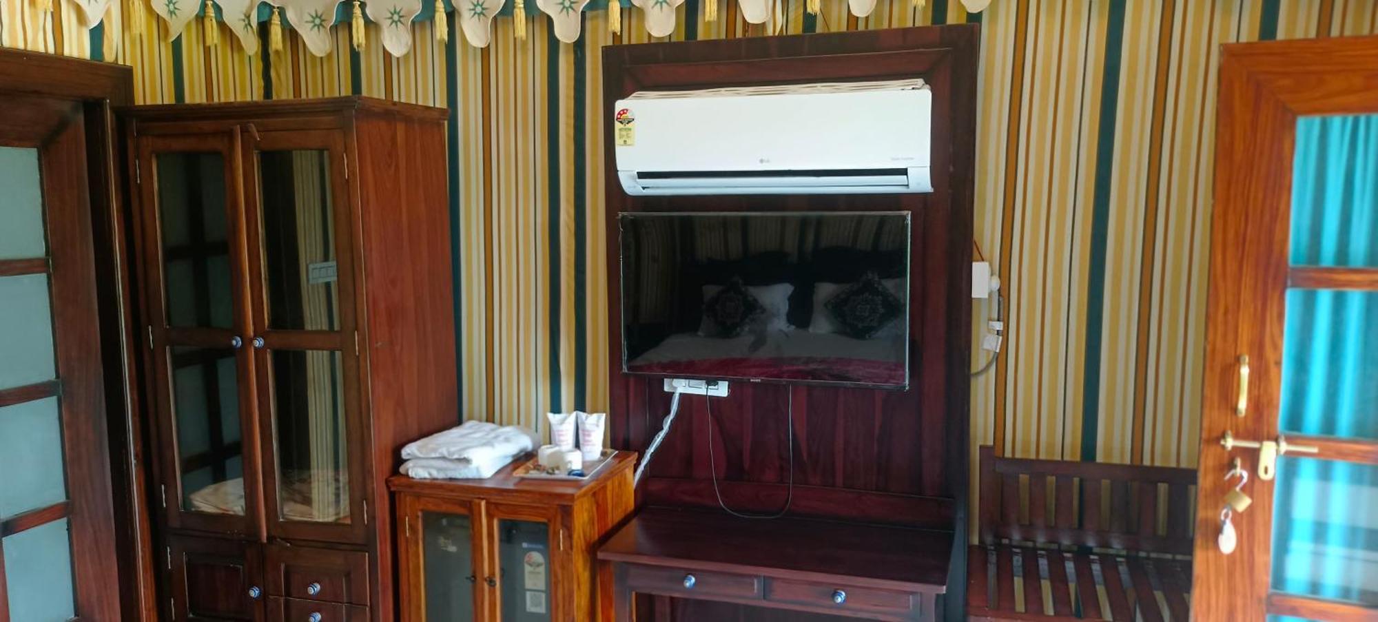 Royal Rajasthan Resort Sikar Eksteriør billede