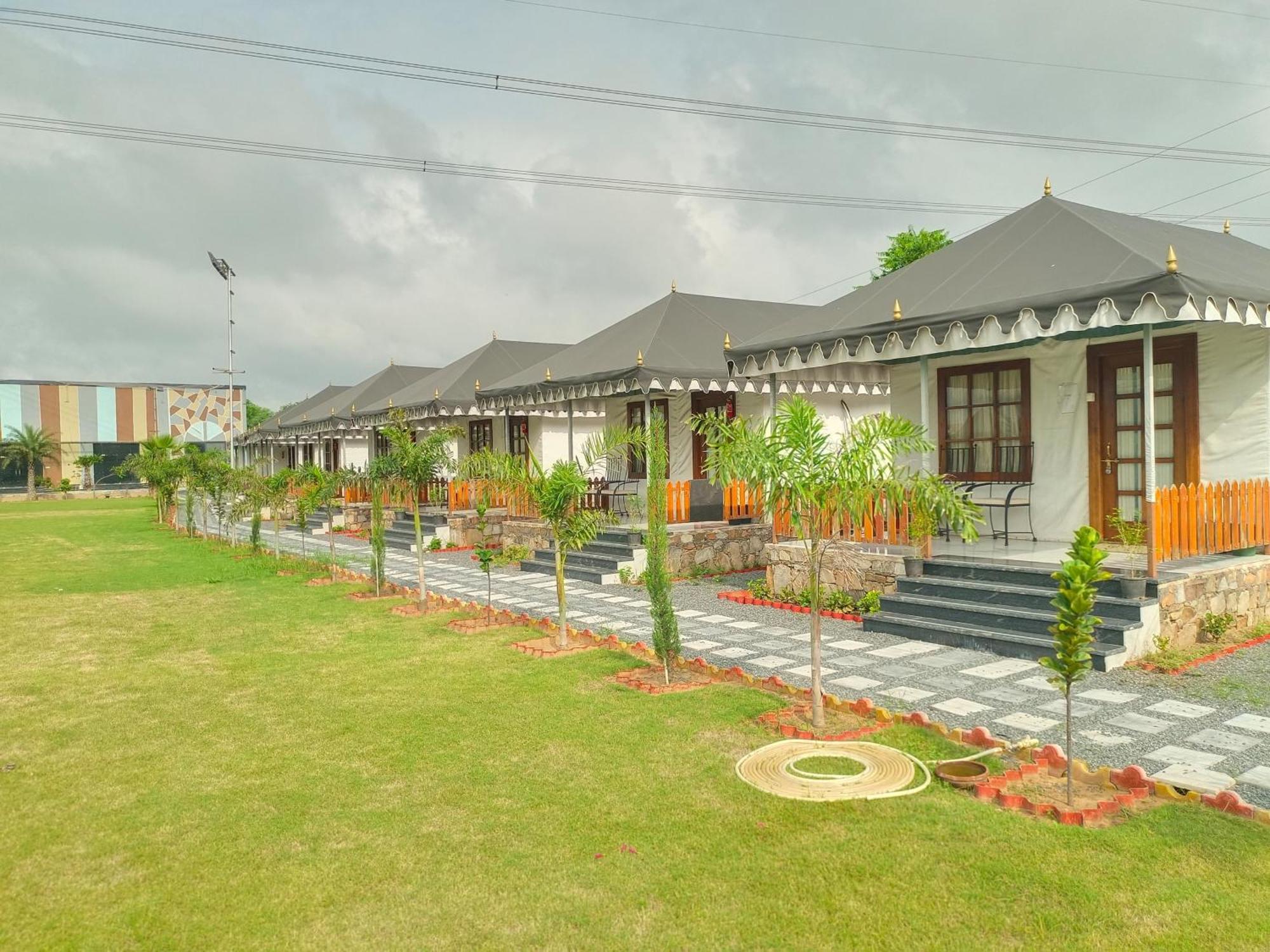 Royal Rajasthan Resort Sikar Eksteriør billede