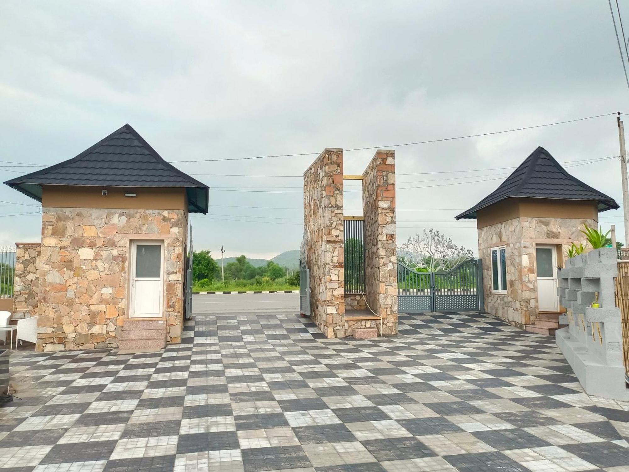 Royal Rajasthan Resort Sikar Eksteriør billede